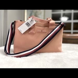 Tommy Hilfiger Crossbody Bag